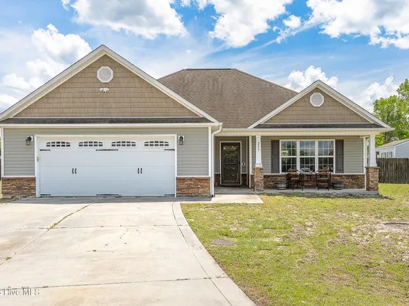 223 Adagio Trail, Richlands, NC 28574