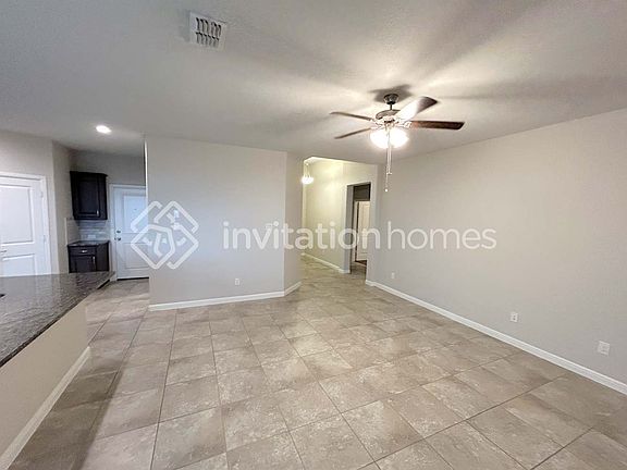 3rd image of 156 Wagon Mound