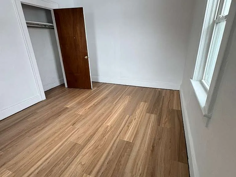 334 Midland Ave #2 — Photo 12