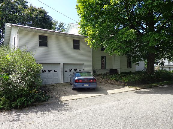 garage/open room above