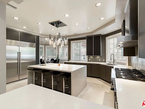 5th image of 14132 Beresford Rd