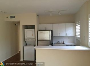1255 Pennsylvania Ave APT 201, Miami Beach, FL 33139