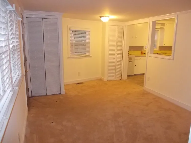 2746 Dogwood Ave — Photo 11