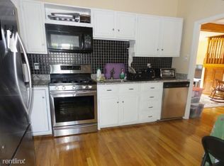 40 Carleton St #2R, Newton, MA 02458