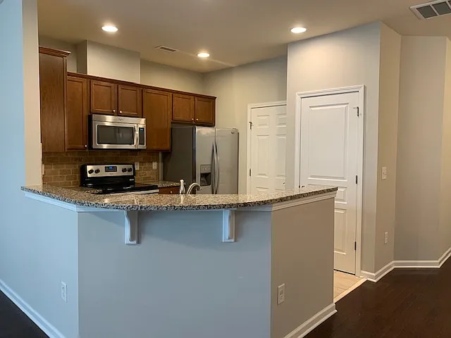 3905 Tresco Xing — Photo 4