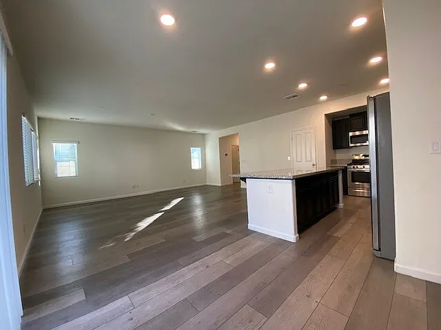 1345 Harvest Glen Way — Photo 8