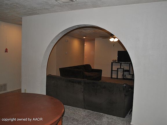 4th image of 5613 Shady Ln