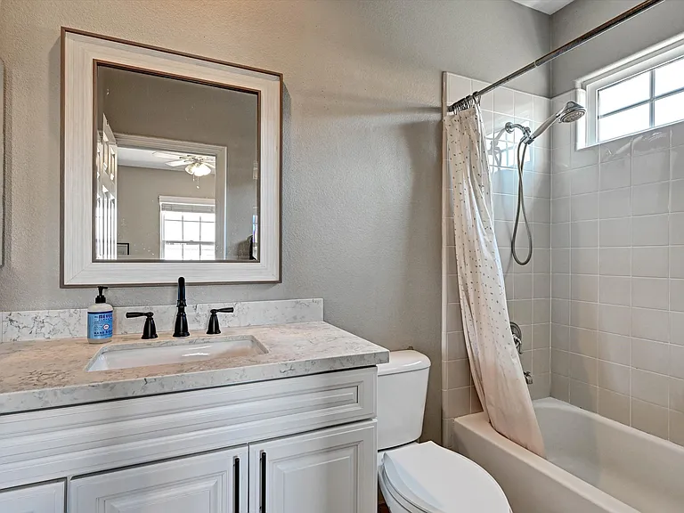 4467 Philbrook Sq — Photo 38