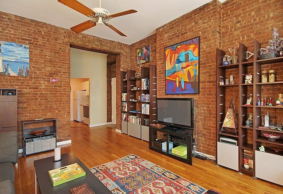 1st image of 23 E 10th St APT 509