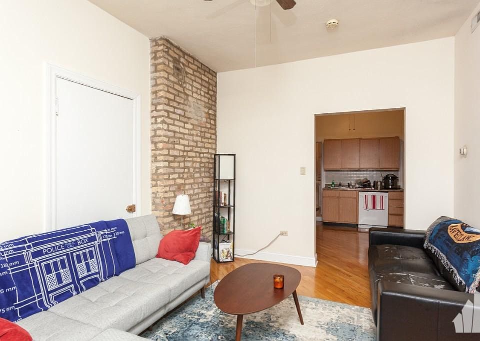 1st image of 3410 N Halsted St #207