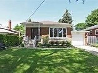 216 Park Home Ave, Toronto, ON M2R 1A2