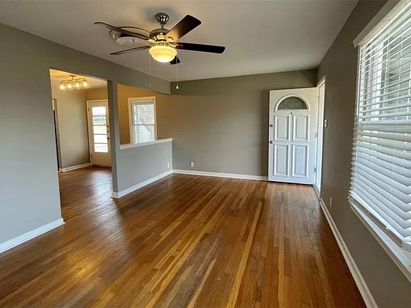 3rd image of 4814 Dody St
