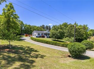 272 Victoria Cir, Madison, NC 27025