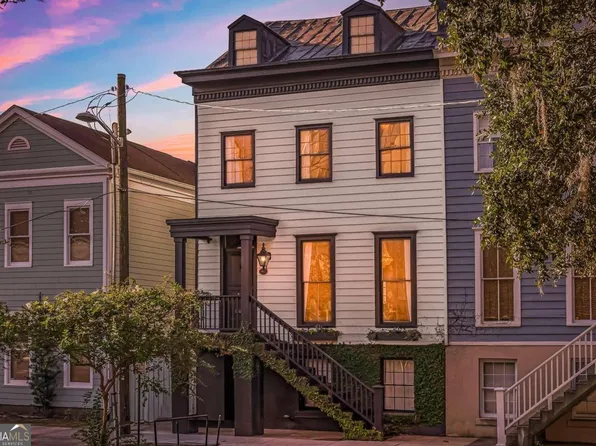 507 E McDonough St, Savannah, GA 31401
