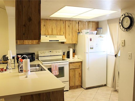 3rd image of 2690 Park Windsor Dr APT 604