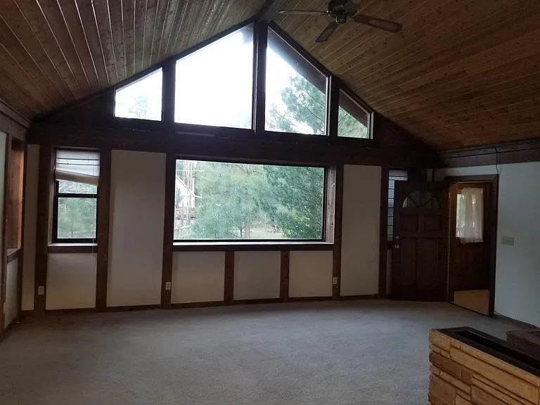 914 W Navajo Ln — Photo 7