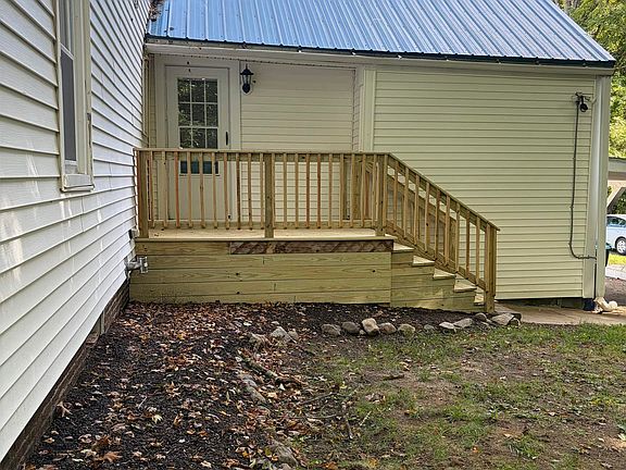 3rd image of 23 Coral Street