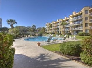 201 Neptune Rd APT 152, Saint Simons Island, GA 31522
