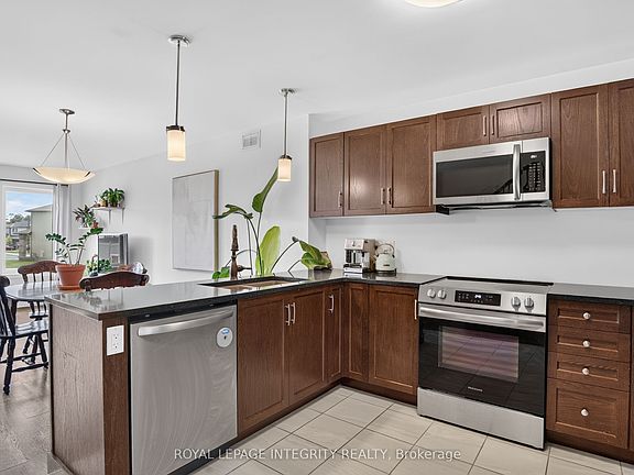 5th image of 78 O'Donovan Dr