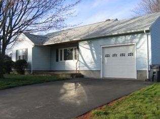 4 Delude St, Nashua, NH 03060