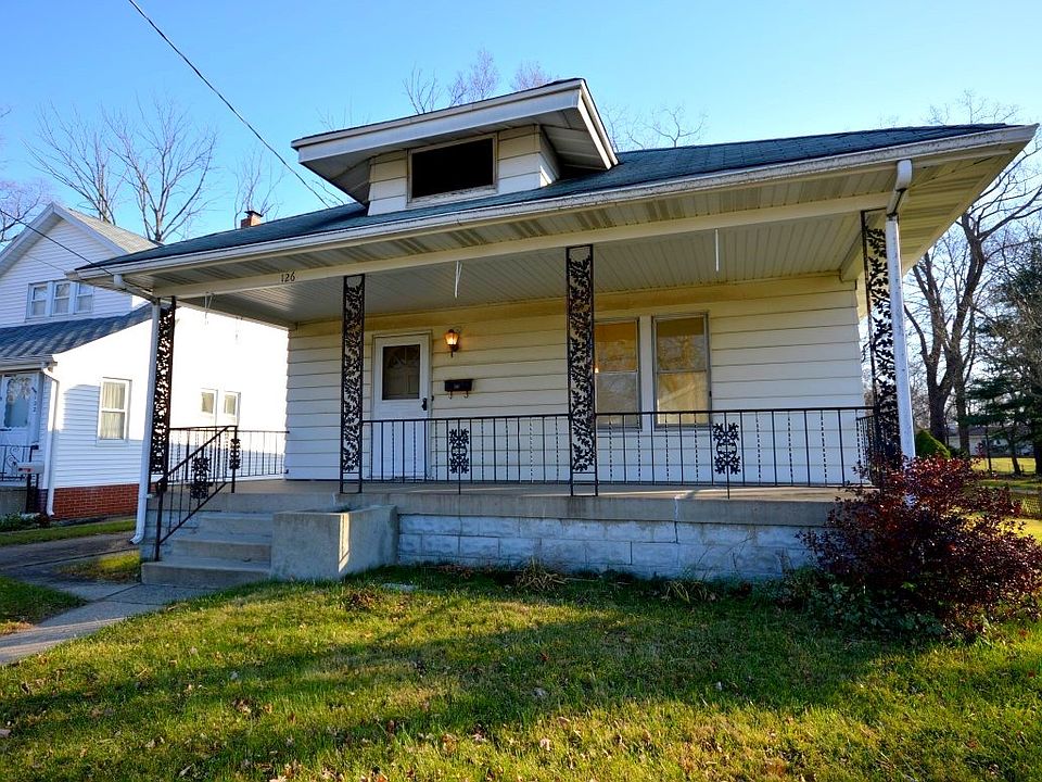 1st image of 126 Roseland Ave
