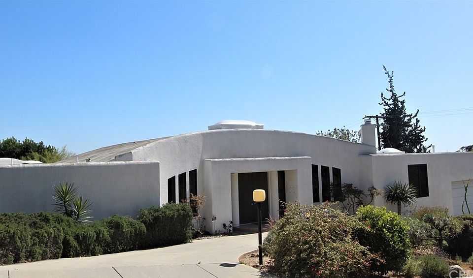 1st image of 5807 Friends Ave