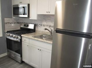 204 Darwin Ave, Rutherford, NJ 07070