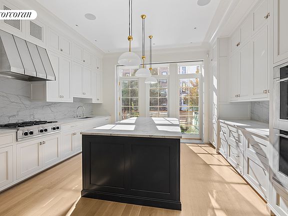 4th image of 528 W 142nd St #1