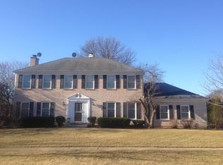 1375 Picardy Ln, Hoffman Estates, IL 60192