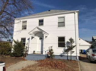 31 Sprague Ave, Cranston, RI 02910
