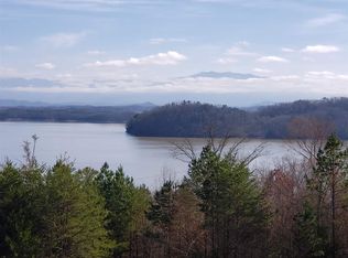 441 Shady Grove Cemetery Rd, Dandridge, TN 37725