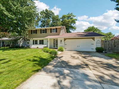 226 Rustic Hill Ln, Amherst, OH, 44001