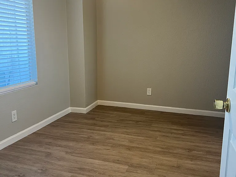 PARK CITY WALK APARTMENTS — Photo 23