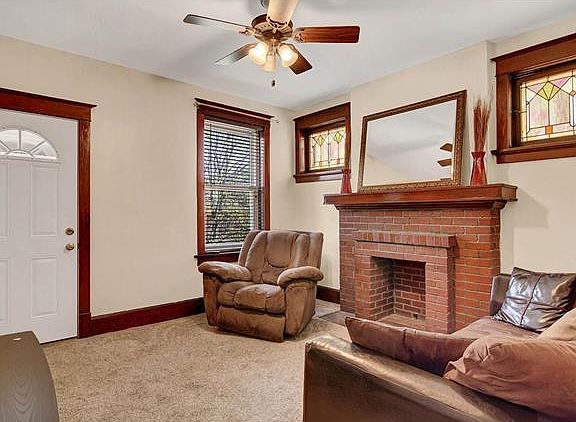 3rd image of 5426 Dresden Ave