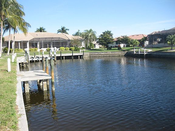 View East Along Seawall
