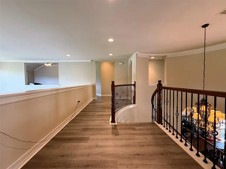 4702 Payton Chase Ln — Photo 46