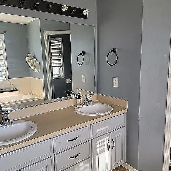7509 S 93rd St — Photo 14