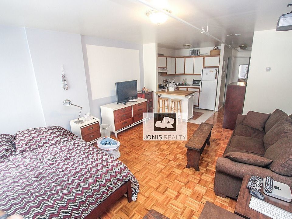 2nd image of 50 3rd Ave APT 3B