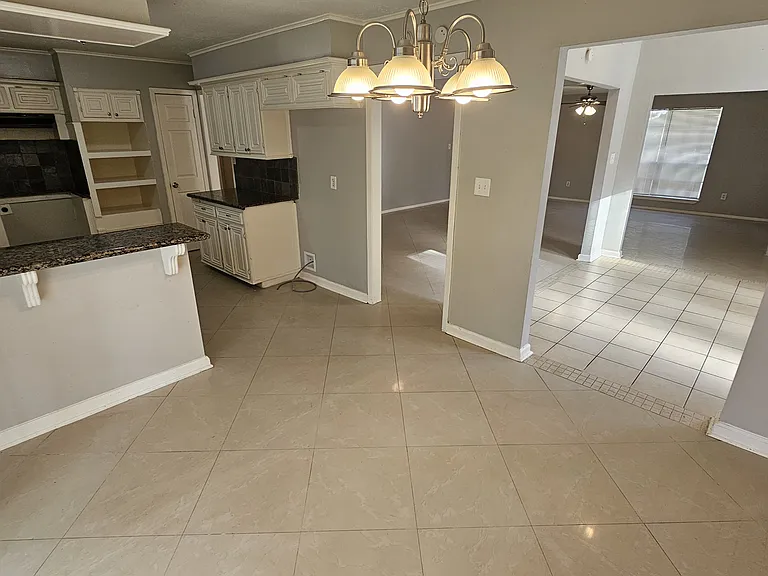 3310 Indian Mound Trl — Photo 9