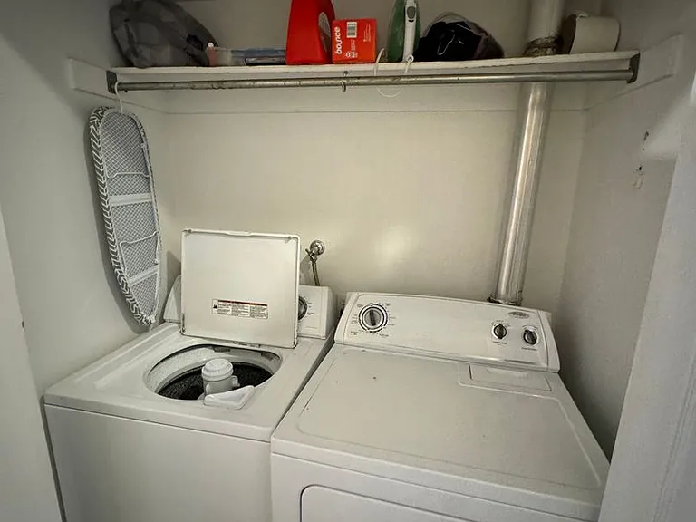 1541 N Riverside Ave #21 — Photo 7