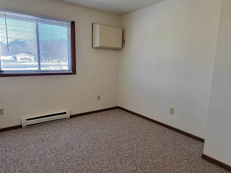 203 Bowman Ln #1-10 — Photo 16