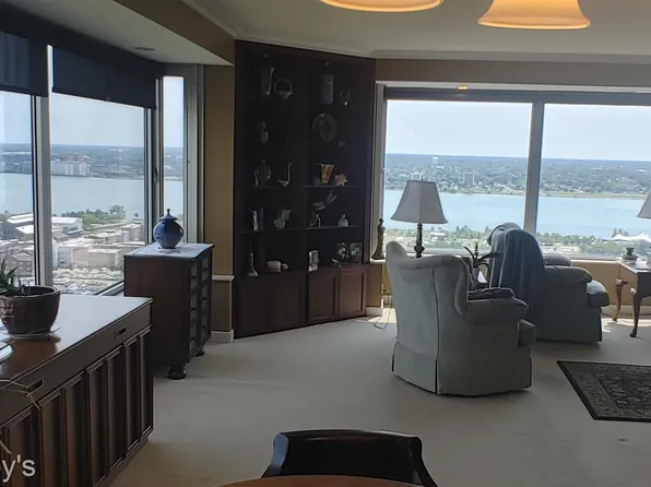 1300 E Lafayette St APT 2506, Detroit, MI 48207