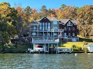 1425 Berry Hill Dr, Norwood, NC 28128