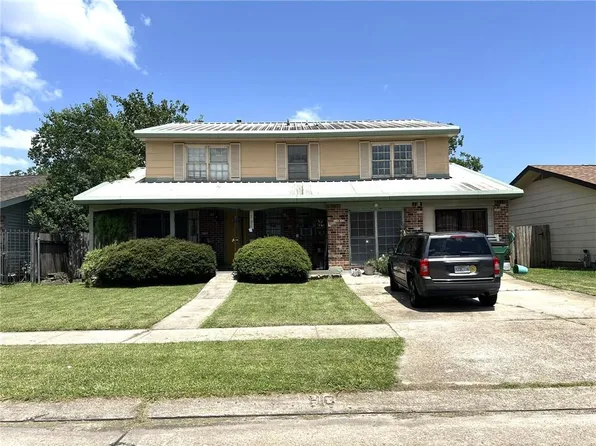 809 Lawrence St, Gretna, LA 70056