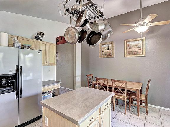 3rd image of 834 E Monona Dr