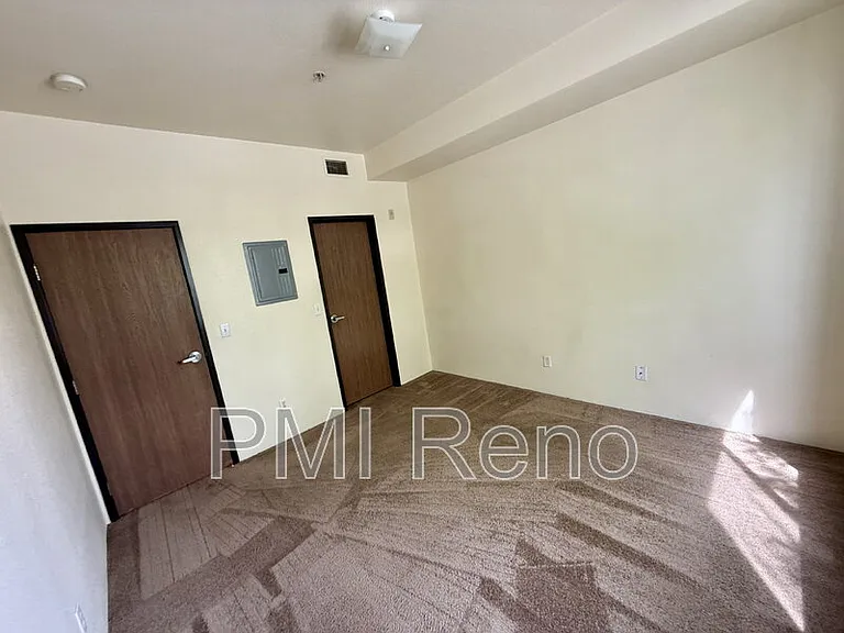 Big Horn Apartments — Photo 57