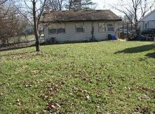 121 W Hazel St, West Chicago, IL 60185