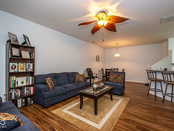 4th image of 2251 Colfax Ln