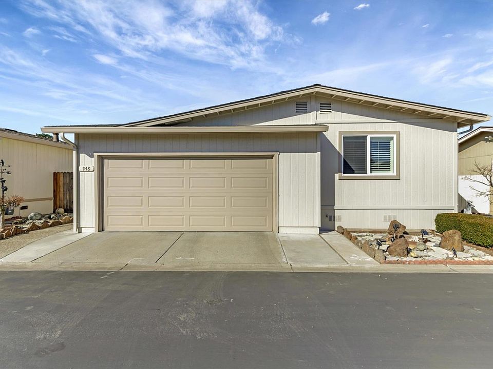 1st image of 248 Harvest Ln #248