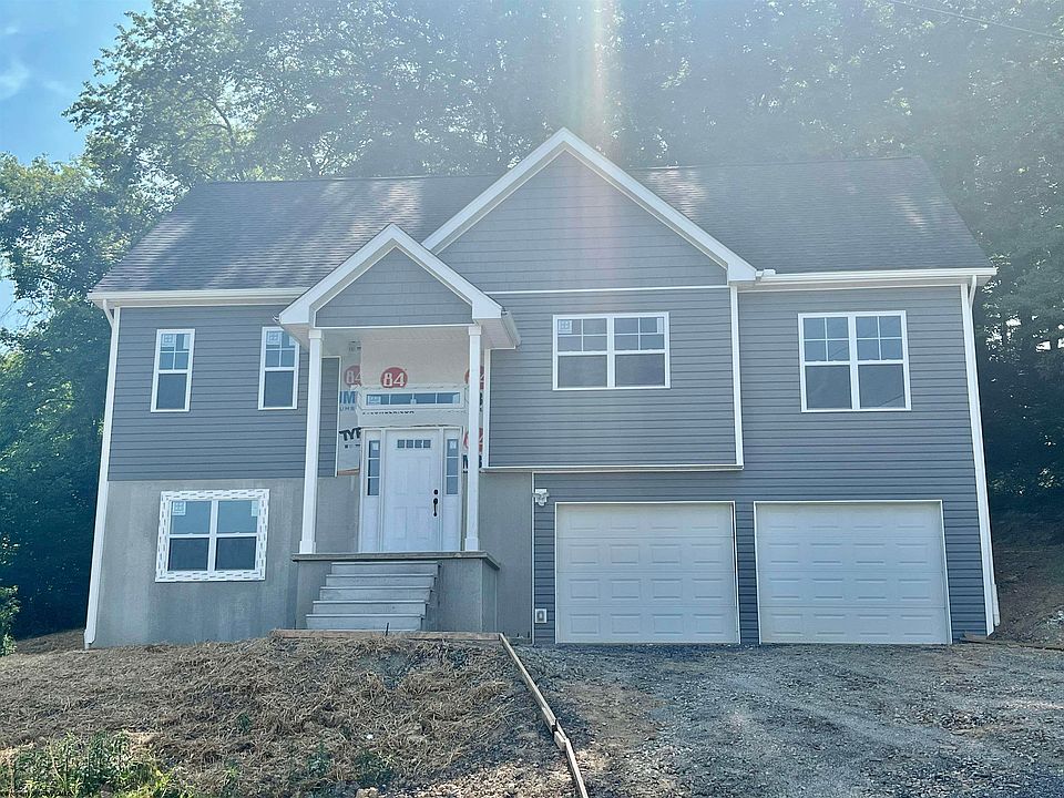 1st image of 112 Victoria Falls Dr